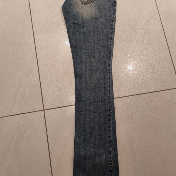 Guess Jeans - Picture 3 of 3